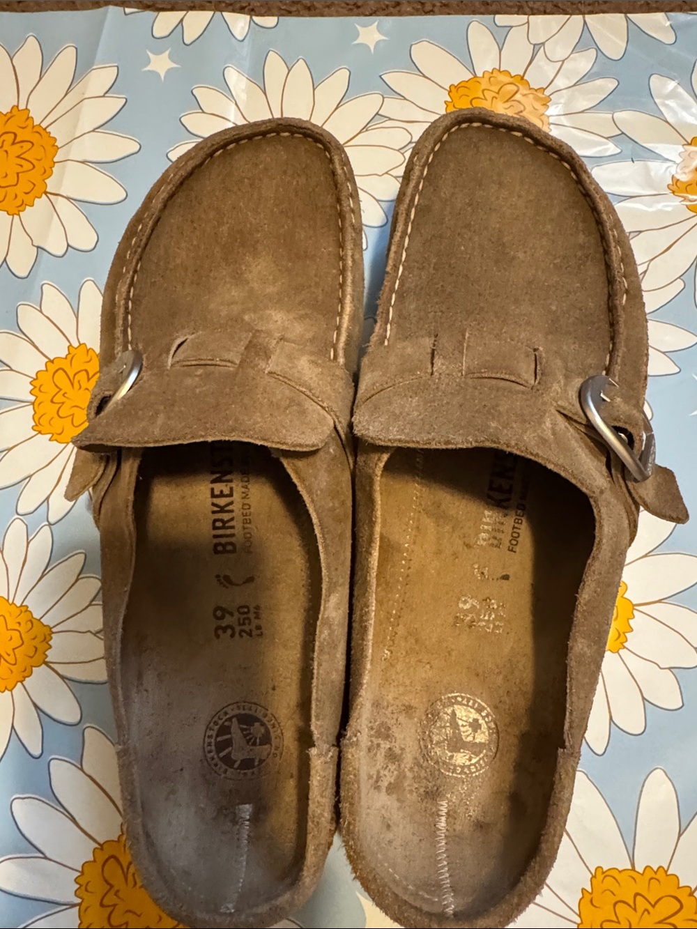 Birkenstock Brown Suede Buckle Moccasin Clogs In excellent shape! - Picture 2 of 4